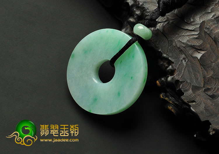 糯冰种飘翠缅甸翡翠A货平安扣挂件