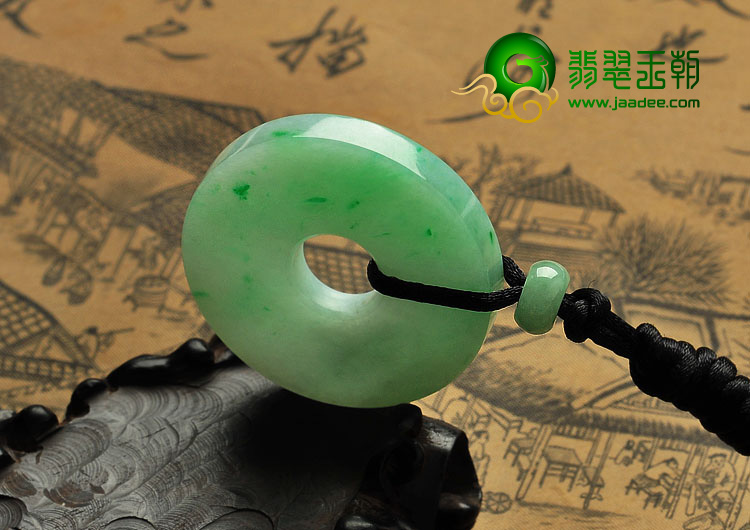 糯冰种飘翠缅甸翡翠A货平安扣挂件