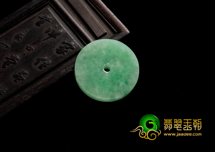 糯冰种翠色缅甸翡翠A货平安扣挂件