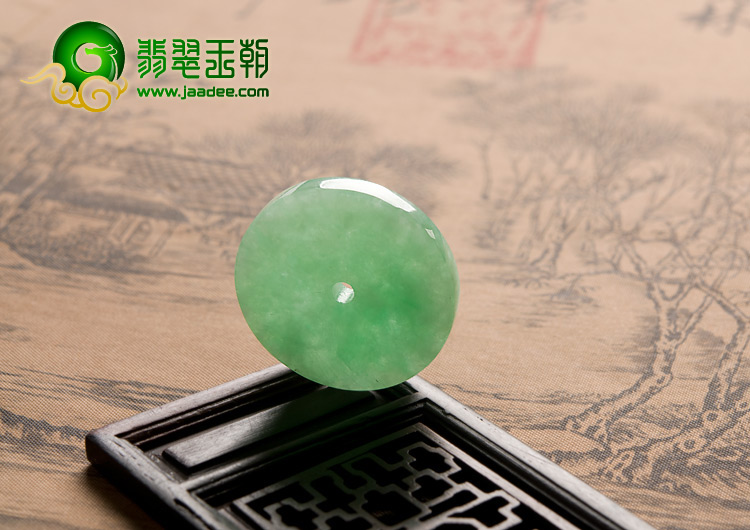 糯冰种翠色缅甸翡翠A货平安扣挂件