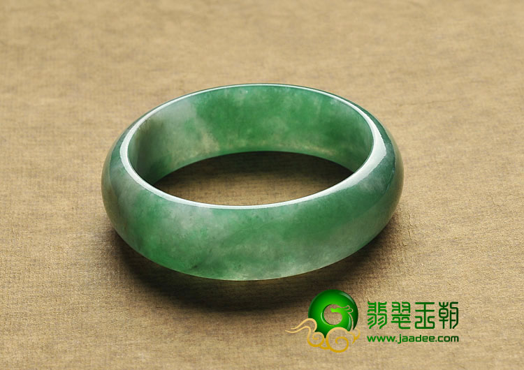 冰种阳绿满绿缅甸翡翠A货手镯（57.8mm）