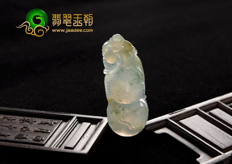 冰种淡黄翡飘花缅甸翡翠A货福禄寿挂件