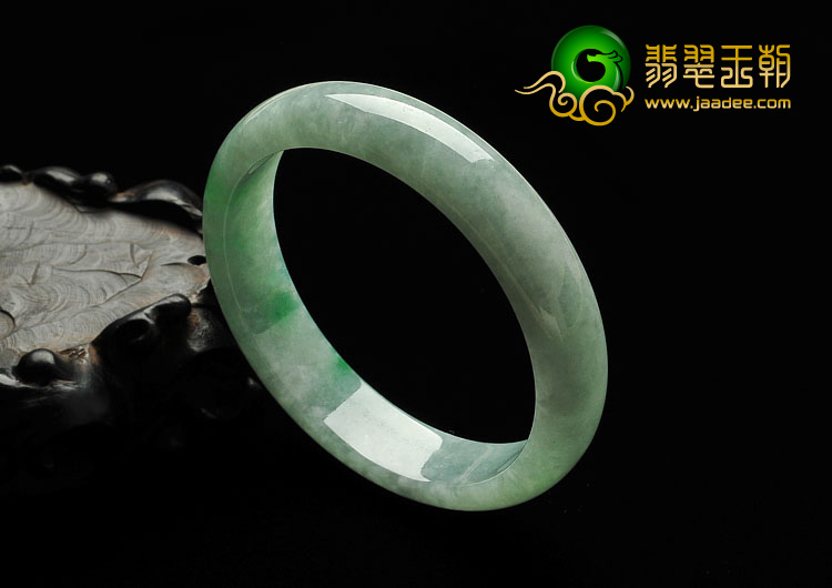 糯冰种飘翠缅甸翡翠A货手镯（54.6mm）
