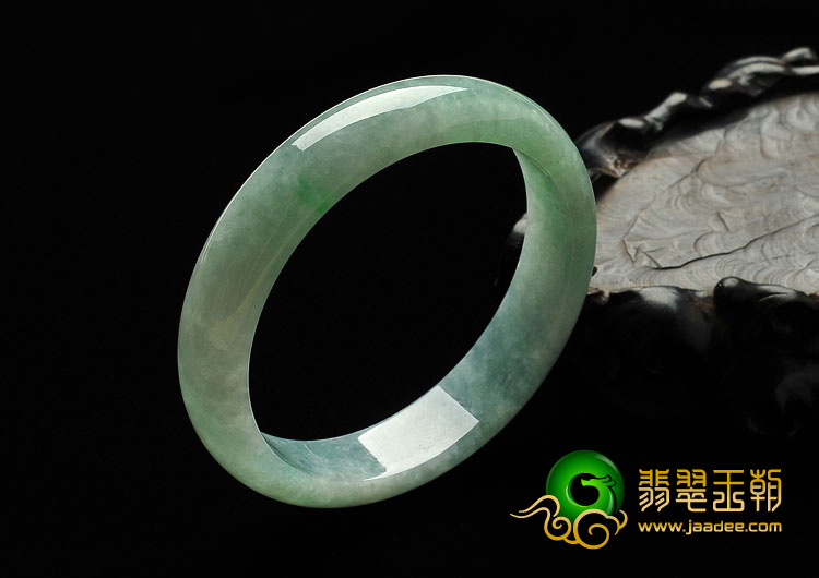 糯冰种飘翠缅甸翡翠A货手镯（54.6mm）