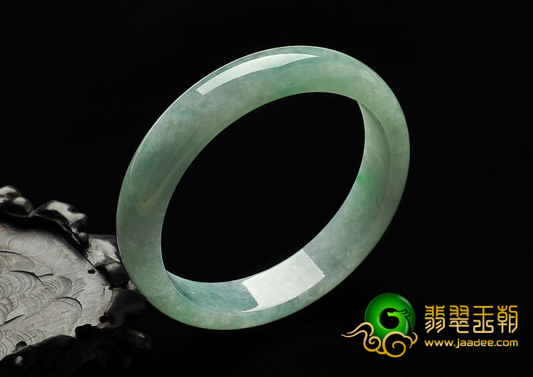 糯冰种飘翠缅甸翡翠A货手镯（54.6mm）