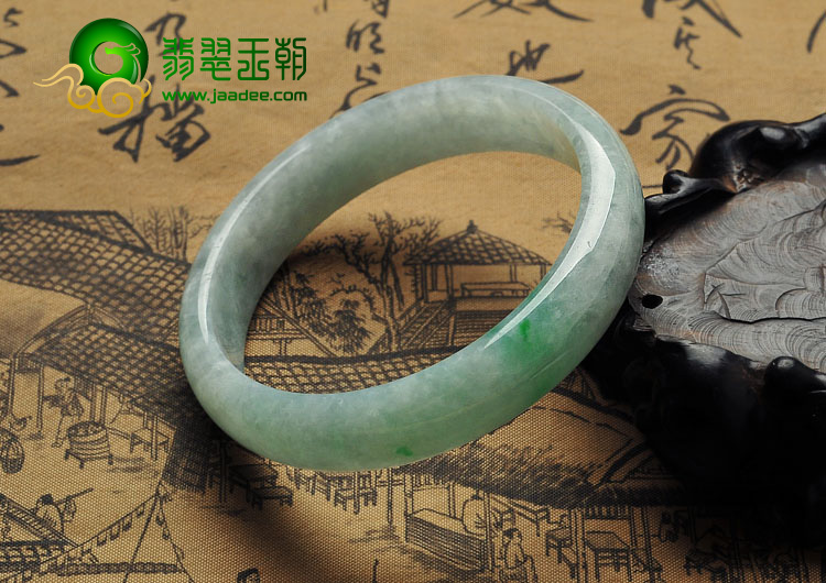 糯冰种飘翠缅甸翡翠A货手镯（54.6mm）