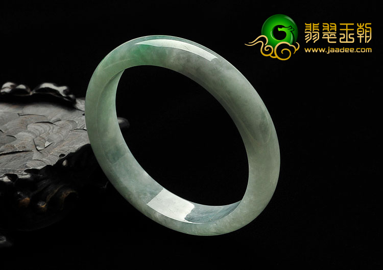 糯冰种飘翠缅甸翡翠A货手镯（54.6mm）