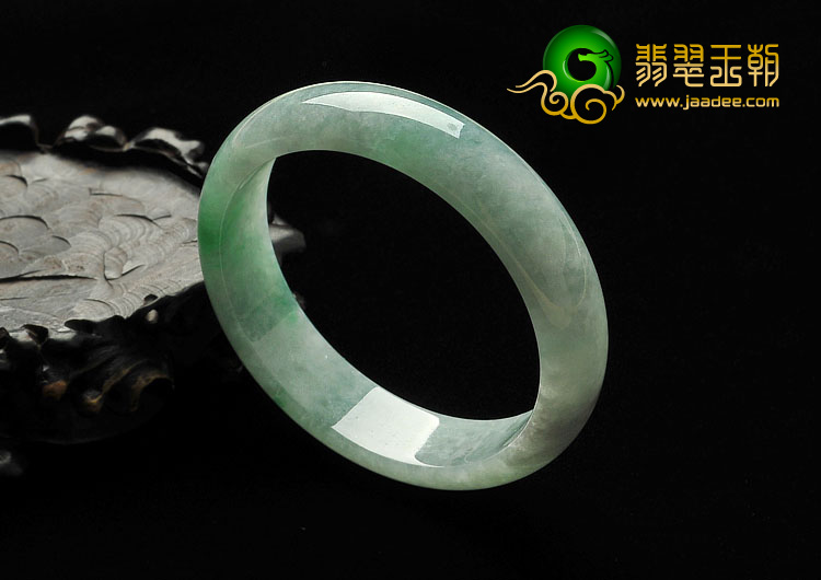 糯冰种飘翠缅甸翡翠A货手镯（54.3mm）