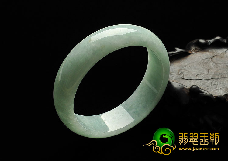 糯冰种晴水缅甸翡翠A货手镯（55.4mm）