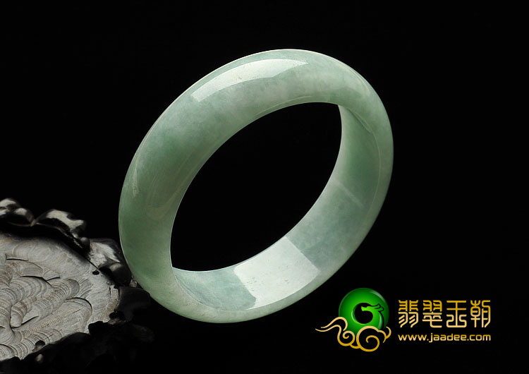 糯冰种晴水缅甸翡翠A货手镯（55.4mm）