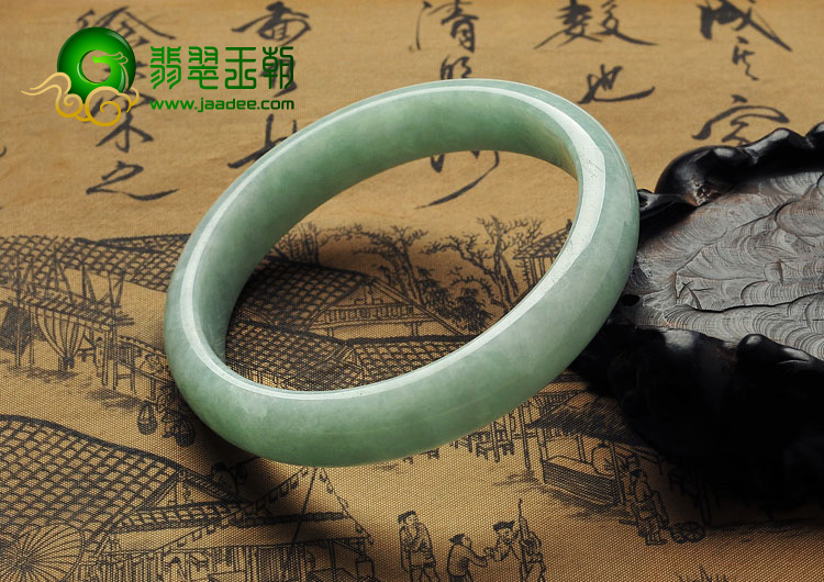 糯冰种晴水缅甸翡翠A货手镯（61.3mm）