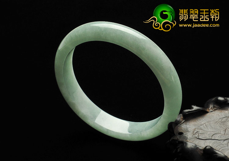 糯冰种晴水缅甸翡翠A货手镯（61.3mm）