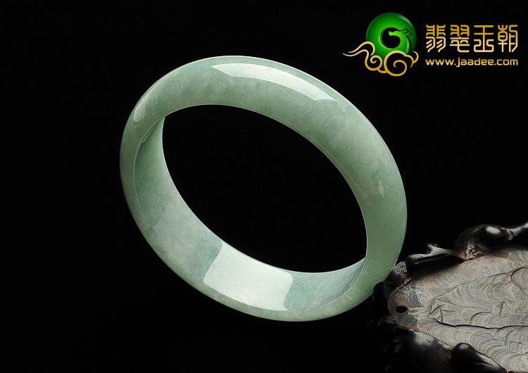 糯冰种晴水缅甸翡翠A货手镯（61.3mm）