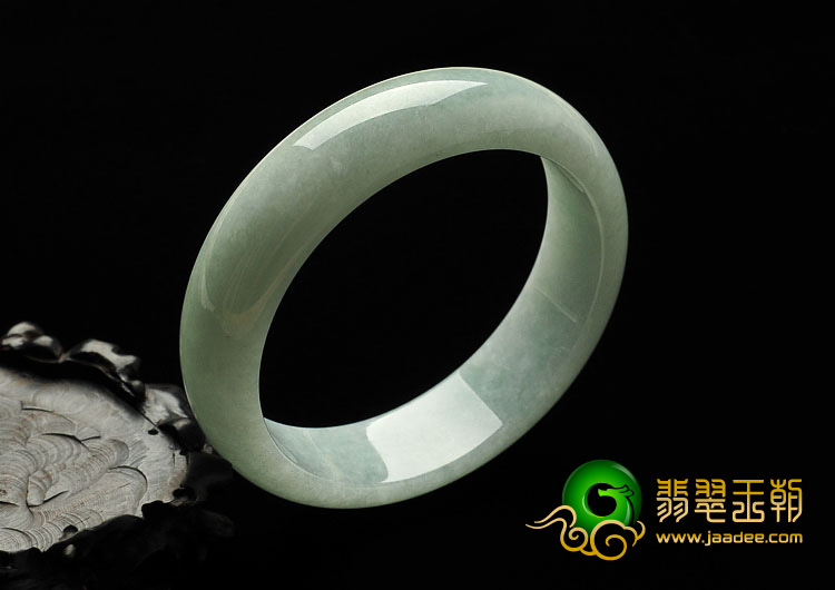 糯冰种晴水缅甸翡翠A货手镯（61.4mm）