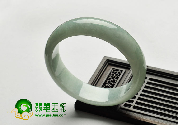 糯冰种晴水缅甸翡翠A货手镯（61.4mm）