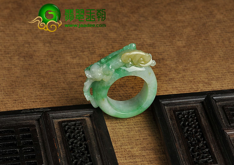 糯冰种黄加绿缅甸翡翠A货貔貅指环
