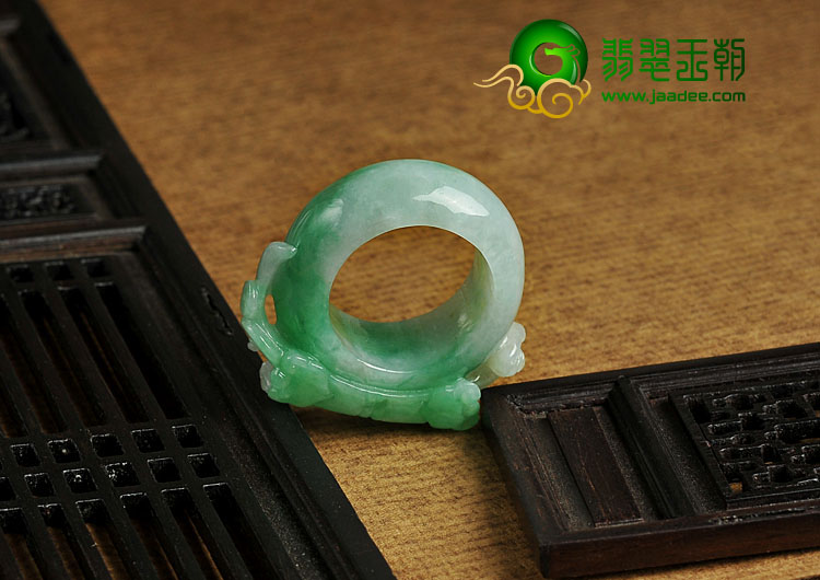 糯冰种黄加绿缅甸翡翠A货貔貅指环