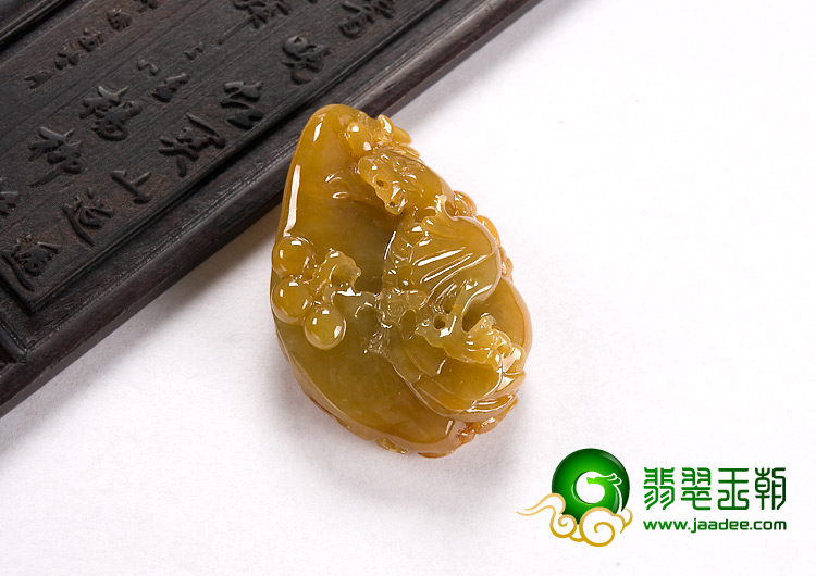 冰种红黄翡缅甸翡翠A货英明神武挂件