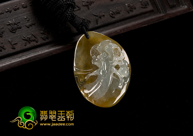 冰种褐黄翡缅甸翡翠A货螳螂挂件