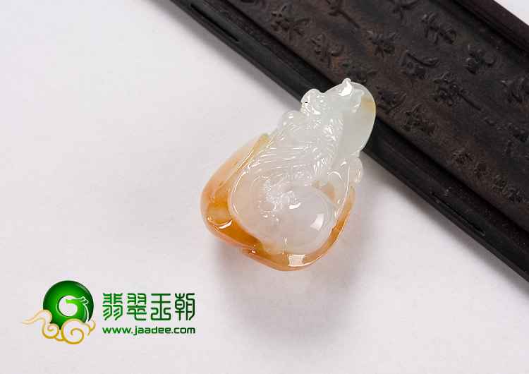 (超值推荐)糯冰种黄翡缅甸翡翠A货英明神武挂件