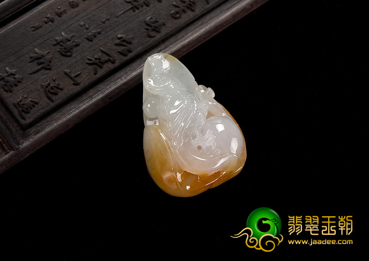 (超值推荐)糯冰种黄翡缅甸翡翠A货英明神武挂件