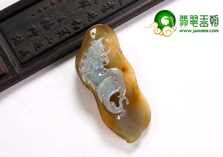 冰种褐黄翡缅甸翡翠A货仿古龙挂件
