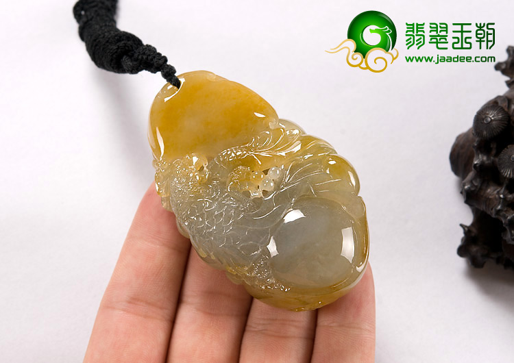 冰种黄翡缅甸翡翠A货英明神武挂件