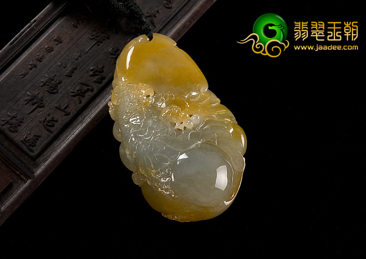 冰种黄翡缅甸翡翠A货英明神武挂件