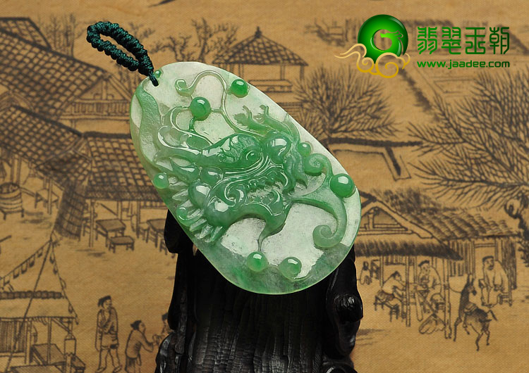 冰种翠色缅甸翡翠A货龙头牌挂件