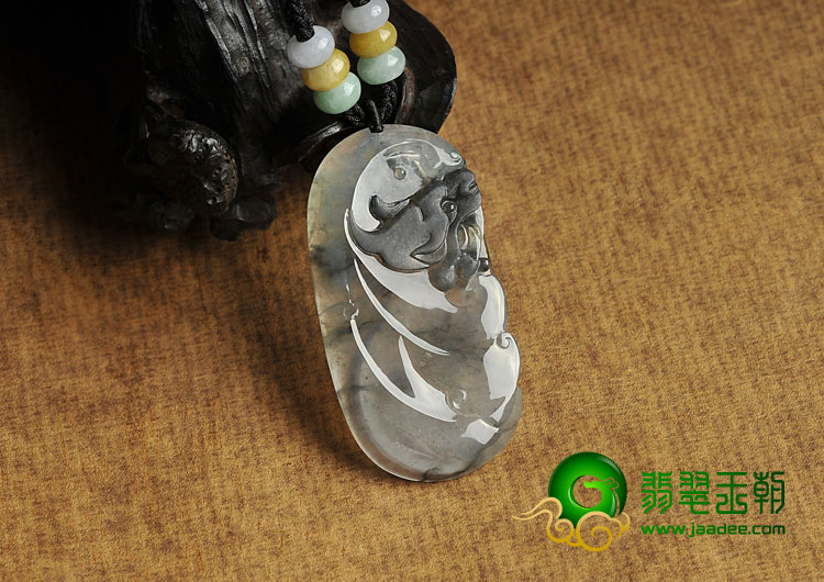 冰（乌鸡种）水墨色缅甸翡翠A货仿古龙挂件