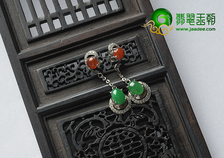 冰种阳绿（红翡）缅甸翡翠A货镶白金耳坠（水钻）