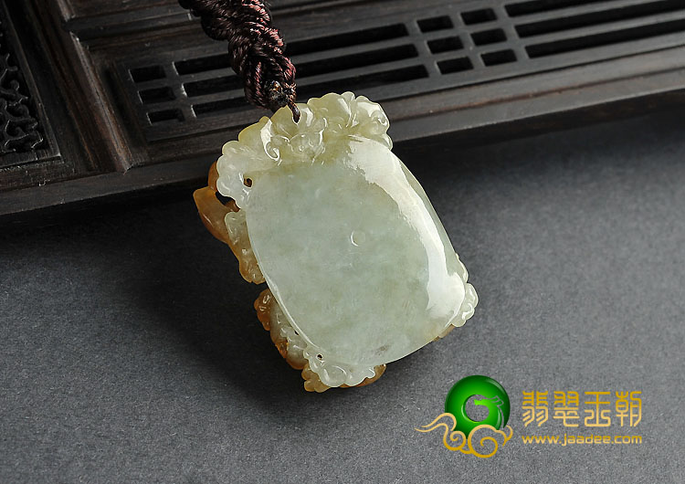 糯冰种黄翡缅甸翡翠A货飞龙挂件