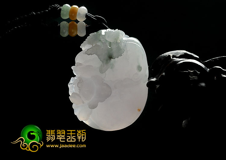 糯冰种春带彩缅甸翡翠A货富贵花开挂件