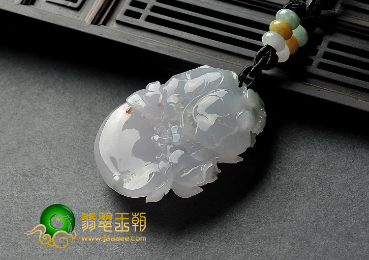 糯冰种春带彩缅甸翡翠A货富贵花开挂件