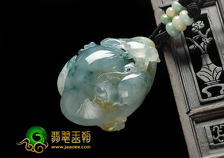 冰种黄翡飘花缅甸翡翠A货欢天喜地挂件