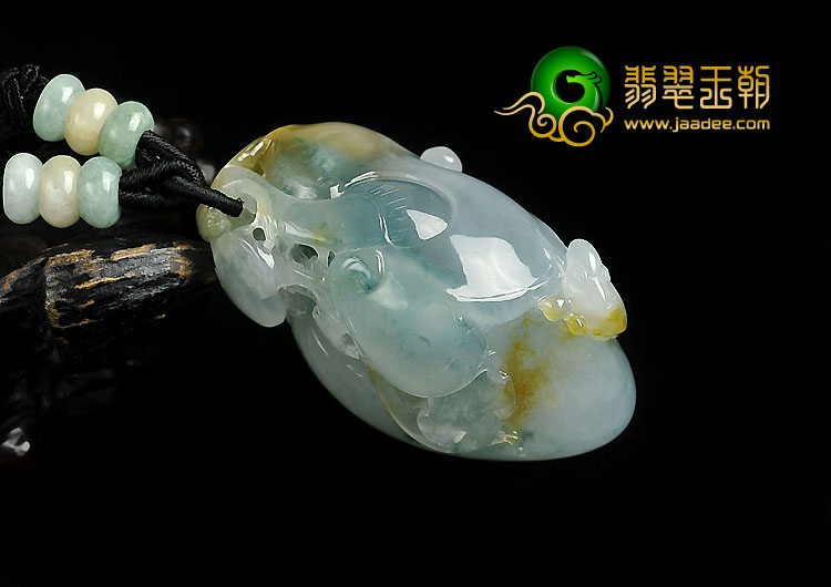 冰种黄翡飘花缅甸翡翠A货欢天喜地挂件