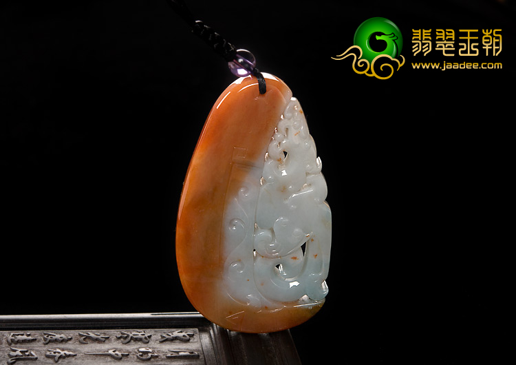 糯冰种红黄翡缅甸翡翠A货仿古龙牌挂件