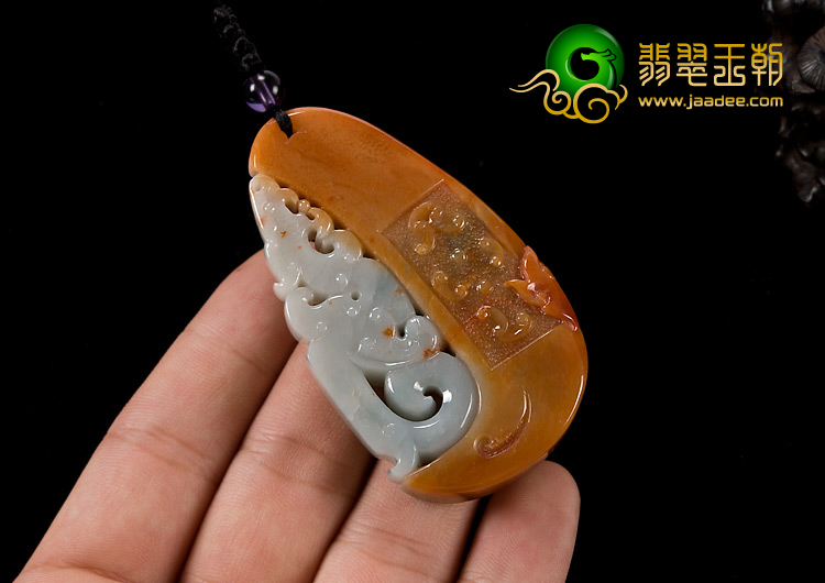 糯冰种红黄翡缅甸翡翠A货仿古龙牌挂件