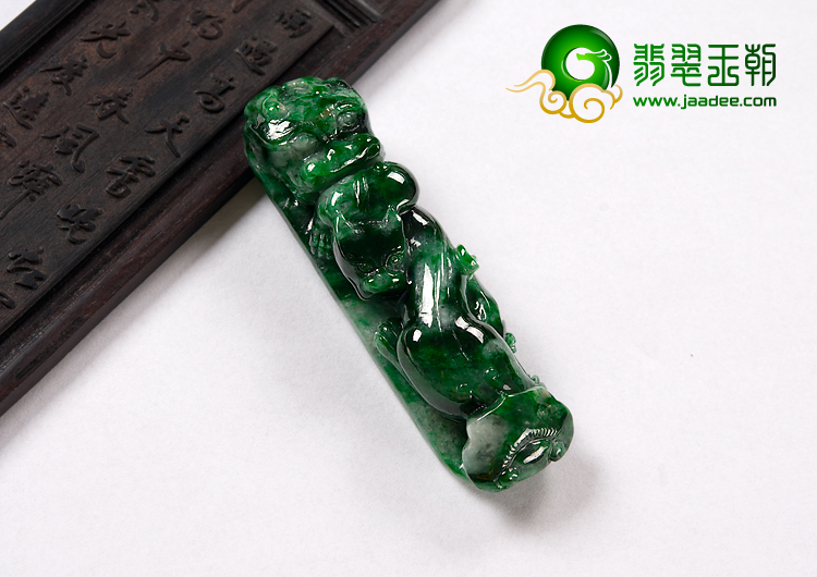 细糯种癣加绿缅甸翡翠A货龙钩挂件