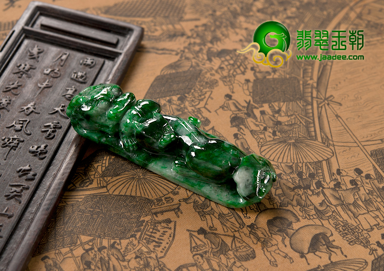 细糯种癣加绿缅甸翡翠A货龙钩挂件