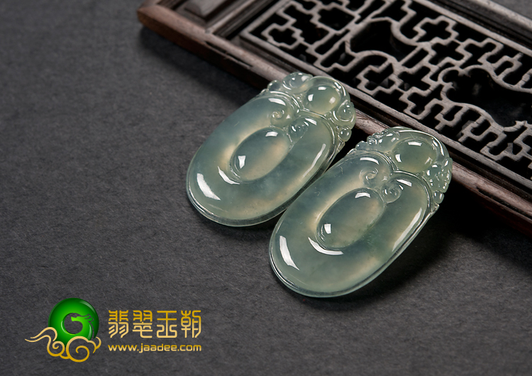 冰种晴水略飘花缅甸翡翠A货福在眼前挂件（单价）
