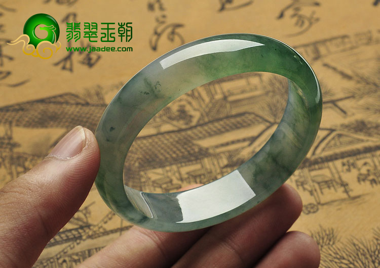 冰种飘花缅甸翡翠A货贵妃镯（54.5mm-49.2mm）