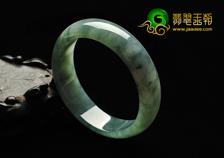 糯冰种飘花缅甸翡翠A货手镯（56mm）