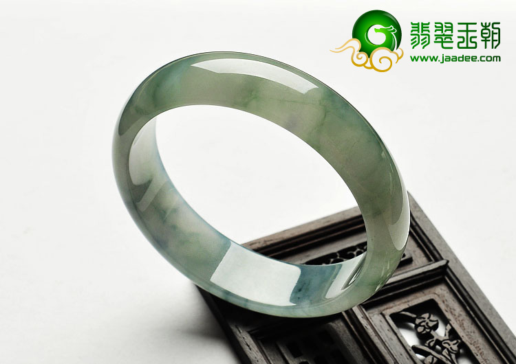 糯冰种飘花缅甸翡翠A货手镯（61.4mm）