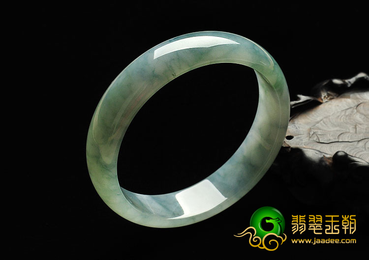 糯冰种飘花缅甸翡翠A货手镯（61.5mm）