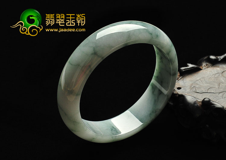 糯冰种飘花缅甸翡翠A货手镯（61.1mm）