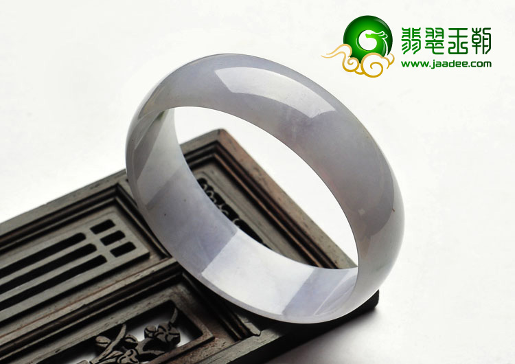 糯冰种晴水缅甸翡翠A货手镯（52.2mm）