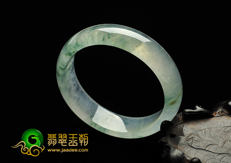 冰种飘花缅甸翡翠A货贵妃镯（55.2-49.5mm）