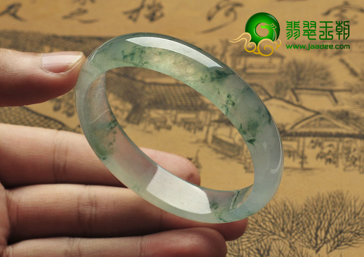 冰种飘花缅甸翡翠A货贵妃镯（55.2-49.5mm）