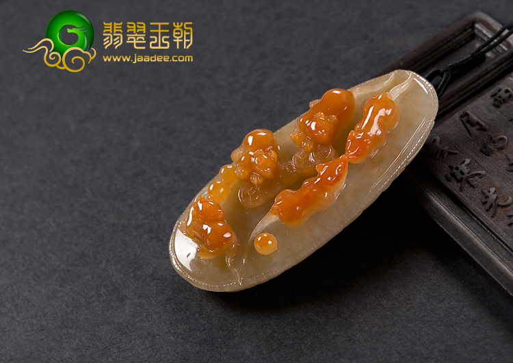 feicui糯冰种红黄翡缅甸翡翠A货玉鼠运财挂件